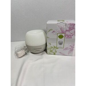 Scentsy Fleur Gray Deluxe Diffuser Ultrasonic Essential Oil Mist White Floral